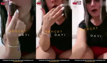 Ayşe Elbi kırmızı külotuyla canlı yayında çıplak