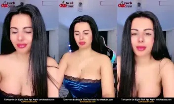 Başlık Seks Güzeli Cazibeli Kadın Canavarın Arkasından Gelen Çıplak Erkeği Ortaya Çıkarıyor