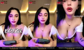Beyza039nın Mini Etekli Çıplak Yayında