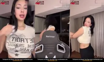 Canlı Yayında Çıplak Türk Bayan Gözler Önüne