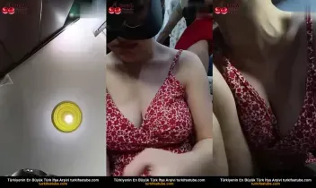 Genç Kızların Canlı Yayını Tatlı İfşa