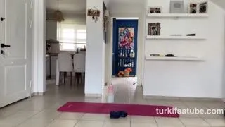 Selda Ateş Evde Spor Nasıl Yapılır Günde Sadece 45 Dakika ile Fit Ol