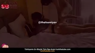 Sert Sikişte Çıplak Dilara ve İstekliler