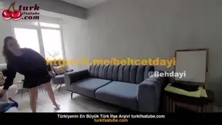 Zeynep Tümbek YouTube039da Katılımcı Partisi 119039u Açıklıyor